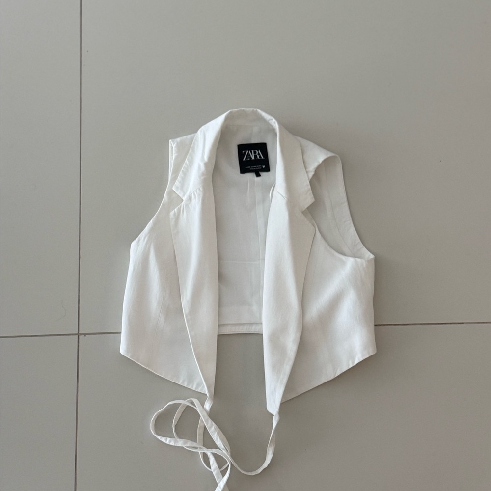 Zara Elegant White Top